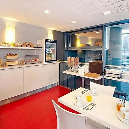 Aparthotel Sejours & Affaires Lille Europe