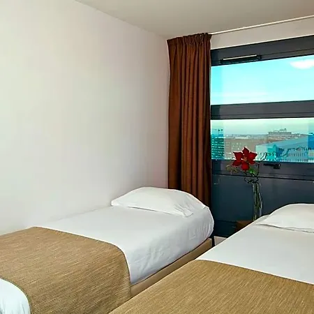Aparthotel Sejours & Affaires Lille Europe 2*