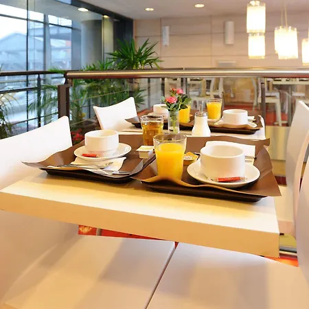 Séjours&affaires Europe 2* Lille
