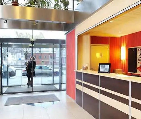 Aparthotel Sejours & Affaires Lille Europe 2*