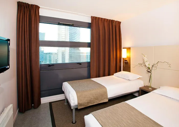 Apartahotel Séjours&affaires Europe 2*