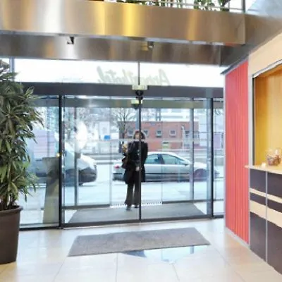 Sejours & Affaires Lille Europe 2*