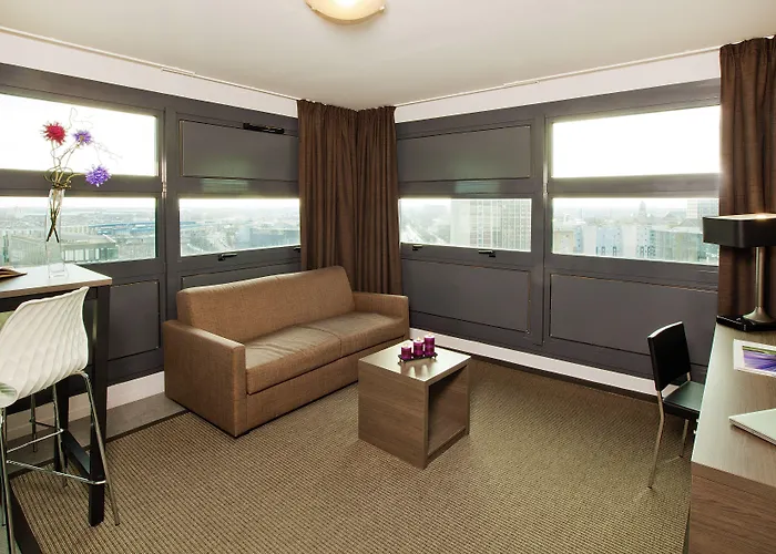 Apartahotel Séjours&affaires Europe Lila