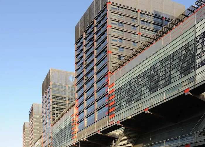 Sejours & Affaires Lille Europe 2* Lille