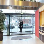 Sejours & Affaires Lille Europe 2*