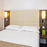 מלון דירות Sejours & Affaires Europe
