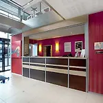 Sejours & Affaires Europe מלון דירות ליל