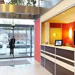 מלון דירות Sejours & Affaires Europe 2*
