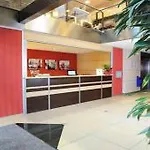 מלון דירות Sejours & Affaires Europe ליל