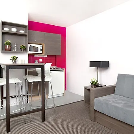 Aparthotel Sejours & Affaires Lille Europe